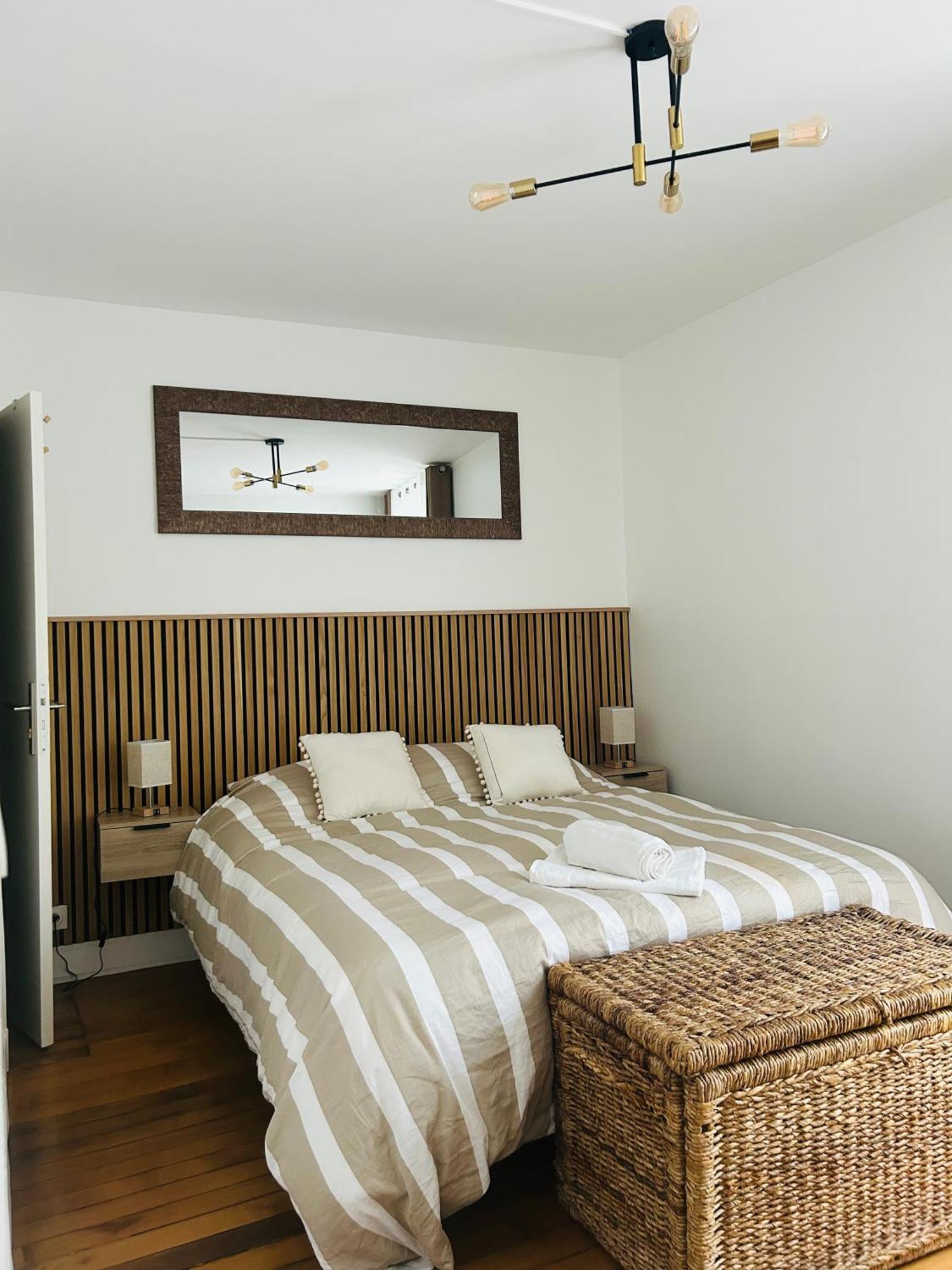 Residence Renan - Paris Porte De Versailles อิซซีเลมูลิโนต์ ภายนอก รูปภาพ