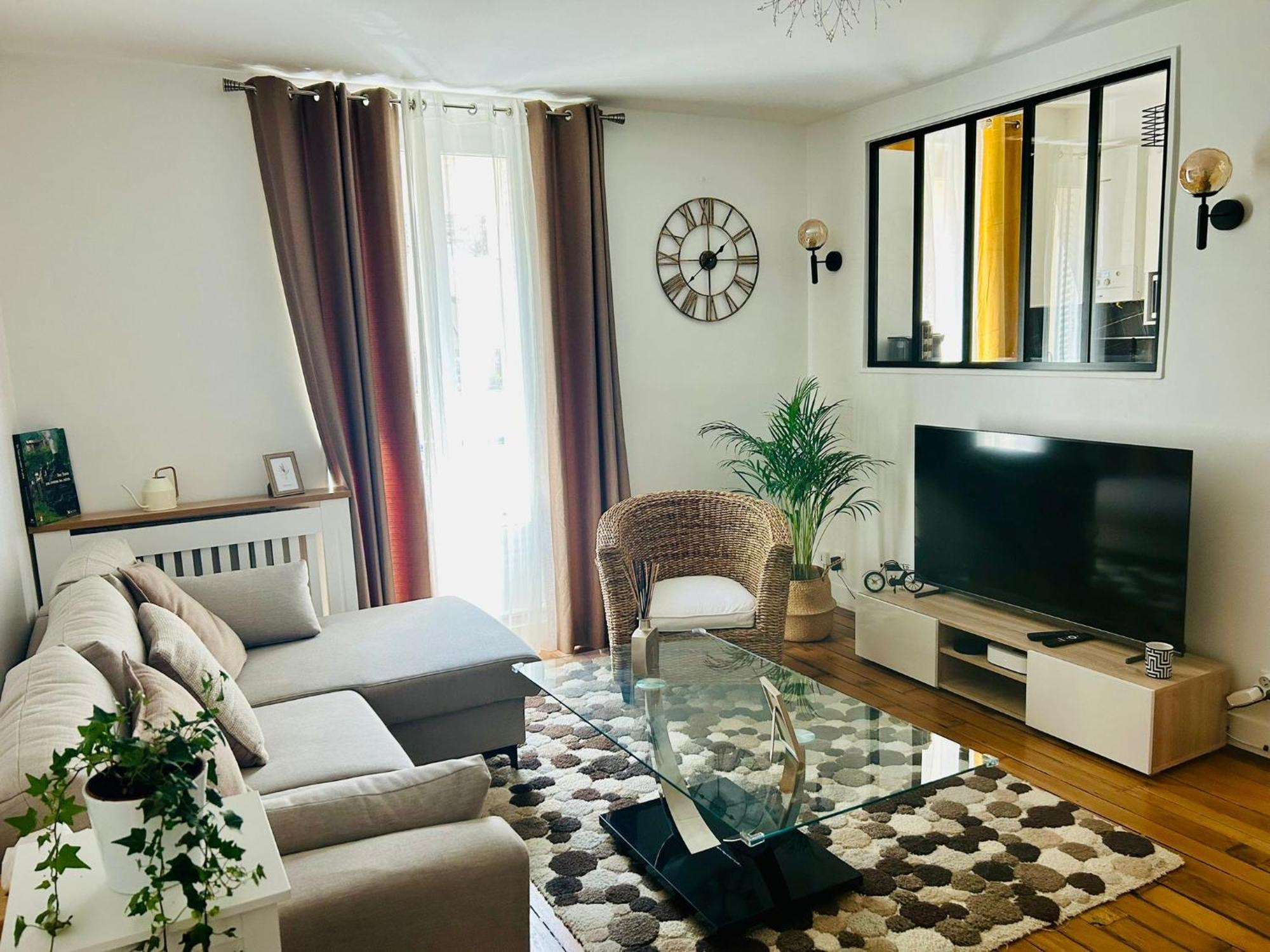 Residence Renan - Paris Porte De Versailles อิซซีเลมูลิโนต์ ภายนอก รูปภาพ